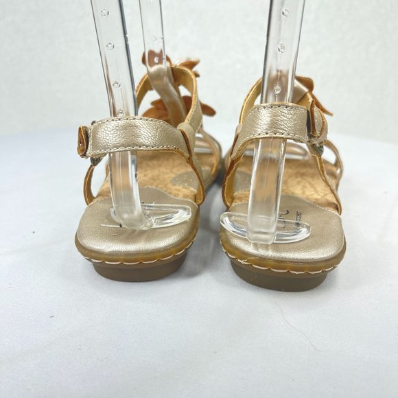 B.O.C. Womens Gold Leather Floral Sandals Adjustable Ankle Strap - Picture 4 of 9